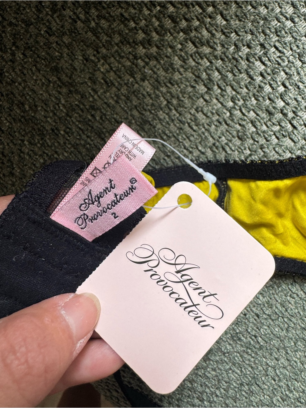 Agent Provocateur Yellow Lace and Black Trim Lingerie Set - Picture 7 of 13